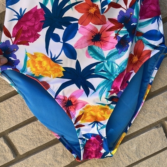 Bleu Rod Beattie Ruffle Lattice Plunge One Piece Swimsuit Sz 8 - Picture 8 of 13